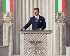El Sr. David Miscavige, Presidente de la Junta del Religious Technology Center y líder eclesiástico de la religión de Scientology, presidió la dedicación y la inauguración de la nueva Iglesia de Scientology de Roma. 